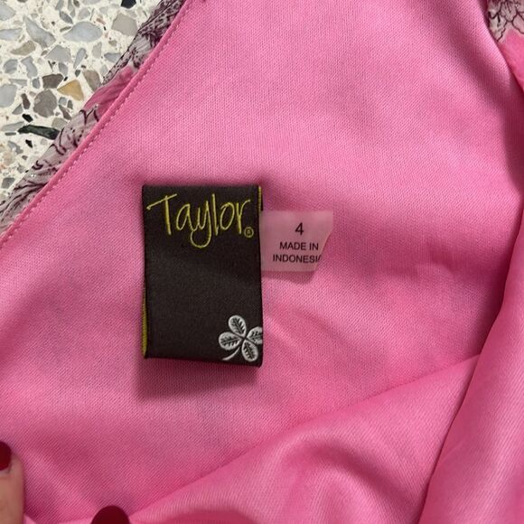 Taylor one shoulder midi dress pink floral 4 Easter - Picture 5 of 7